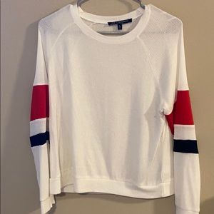 T-shirt sweater
